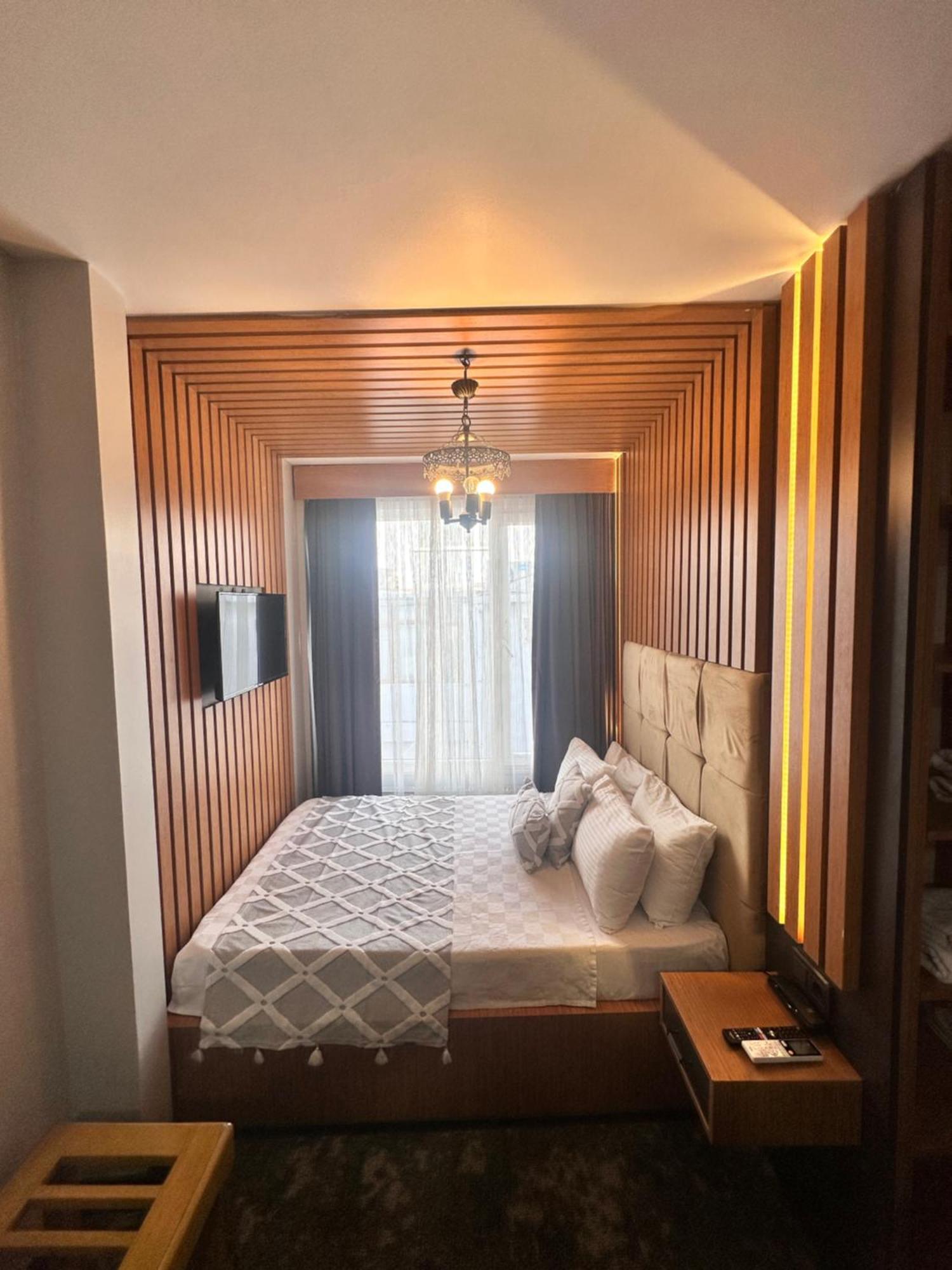 Taksim Cetinkaya Suite Istanbul Exterior photo