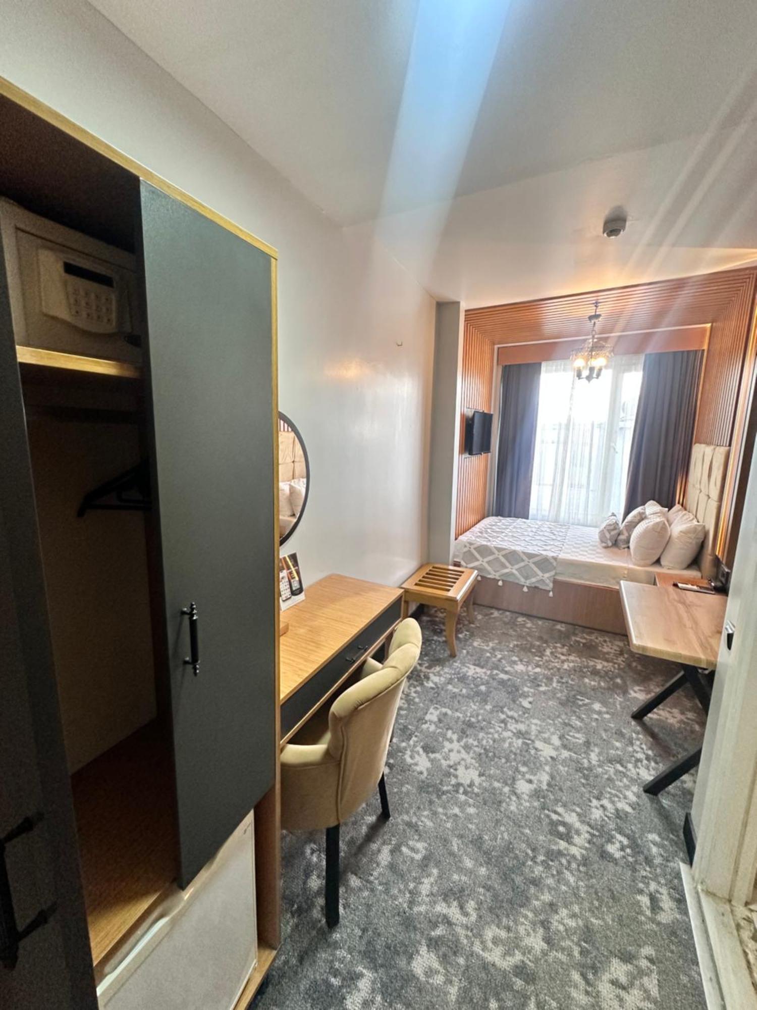 Taksim Cetinkaya Suite Istanbul Exterior photo