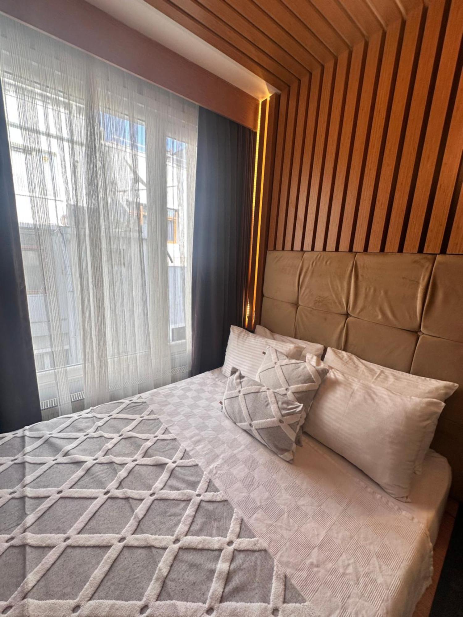 Taksim Cetinkaya Suite Istanbul Exterior photo
